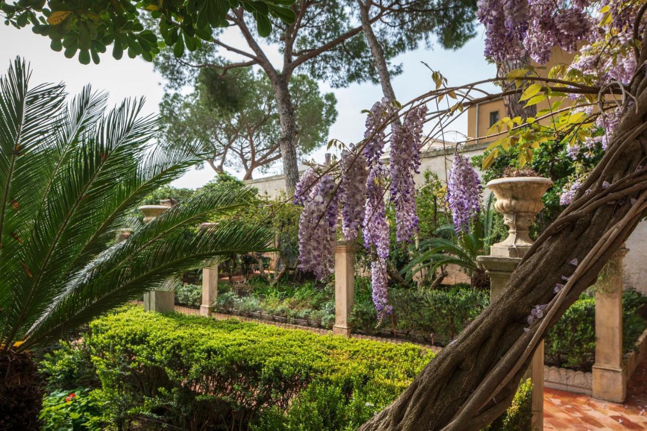 Palazzo Margherita Hotel Bernalda Exterior photo